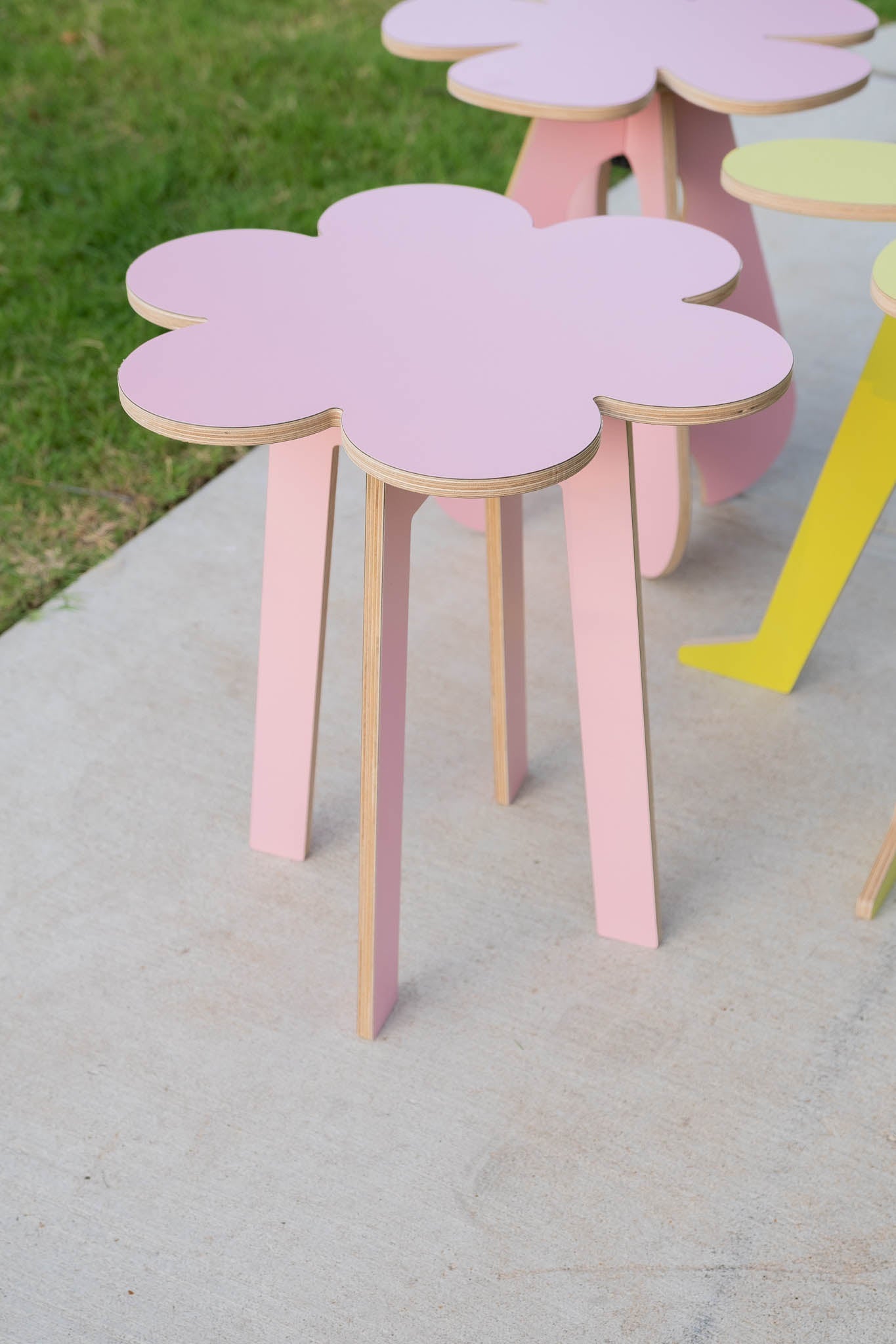 Orbit Anywhere Flower no.1 All Pink Side Table Perfect Gift