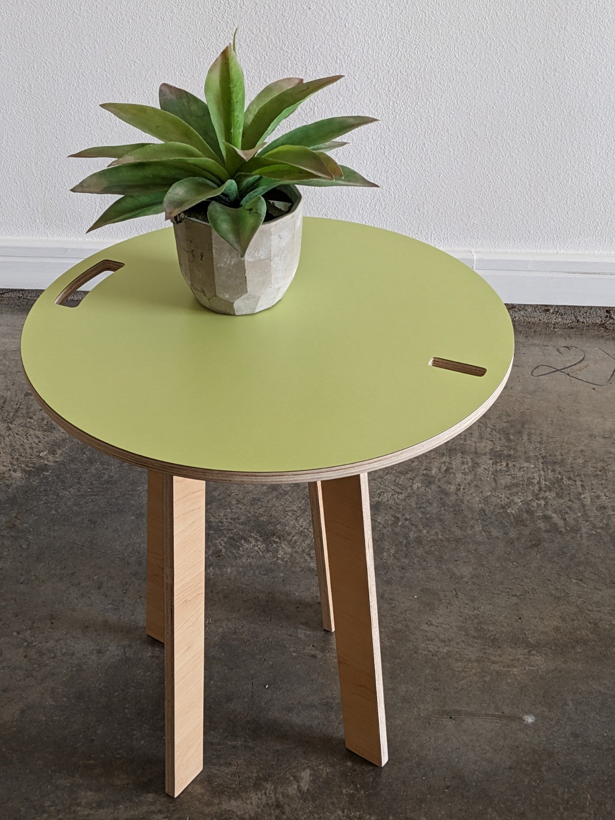 Orbit Anywhere Circle Side Table Small Space Furniture