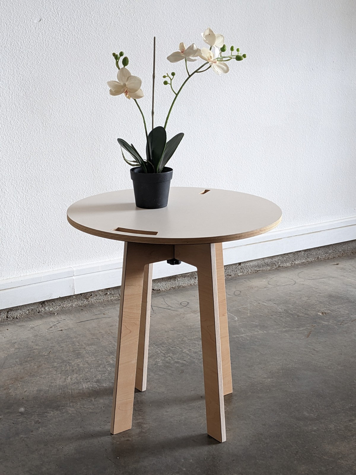 Orbit Anywhere Circle Side Table Small Space Furniture