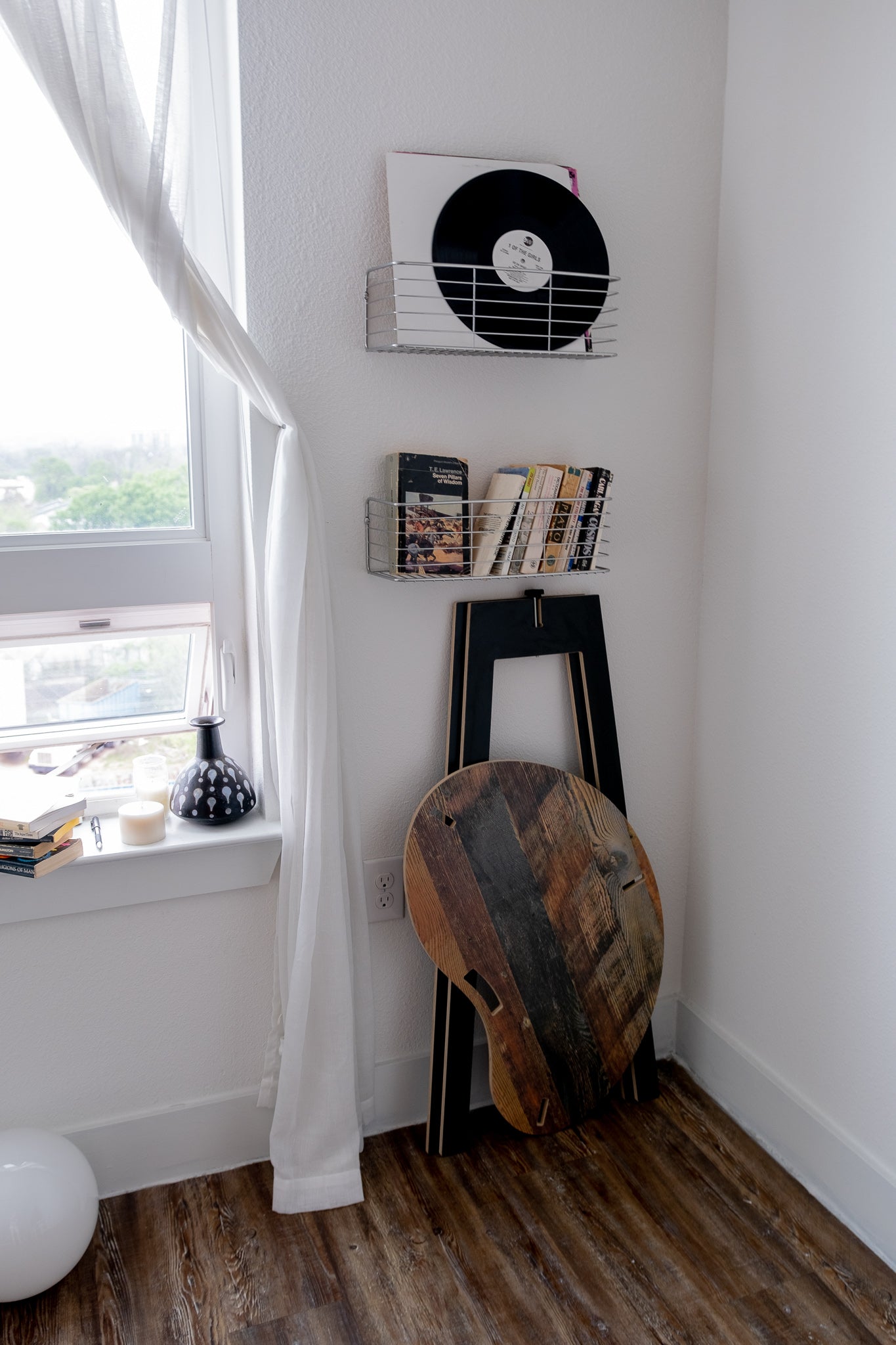 Orbit Anywhere Little Bean Standing Desk Small Space Furniture in Rustic Pine