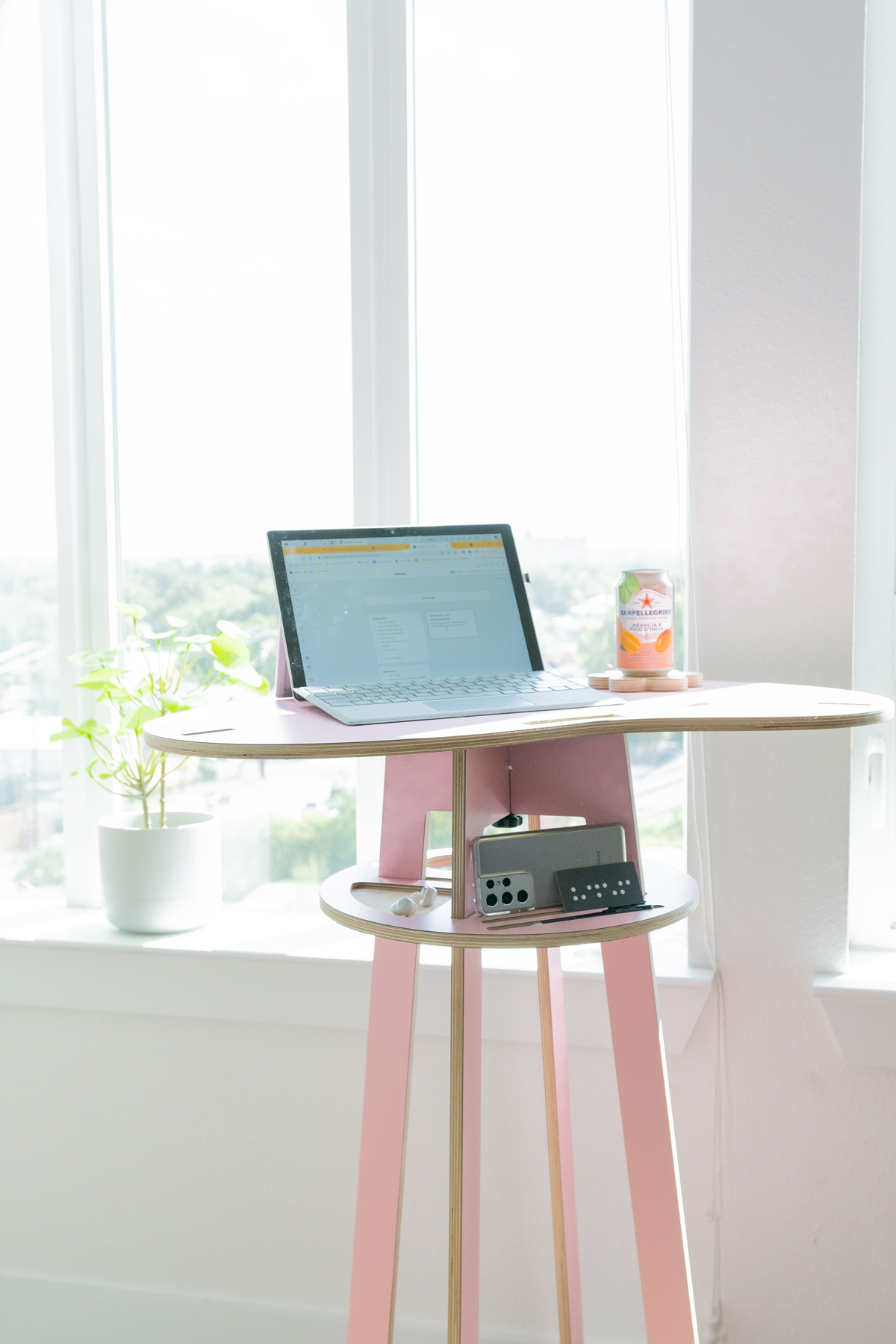 Orbit Anywhere Pink Little Bean Standing Desk Small Space Furniture