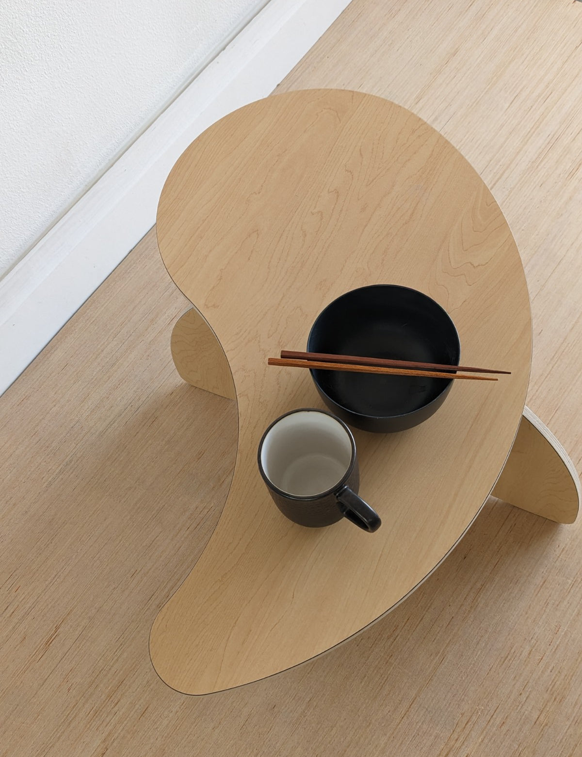 Japandie_yin_with_arc_leg_in_maple.jpg