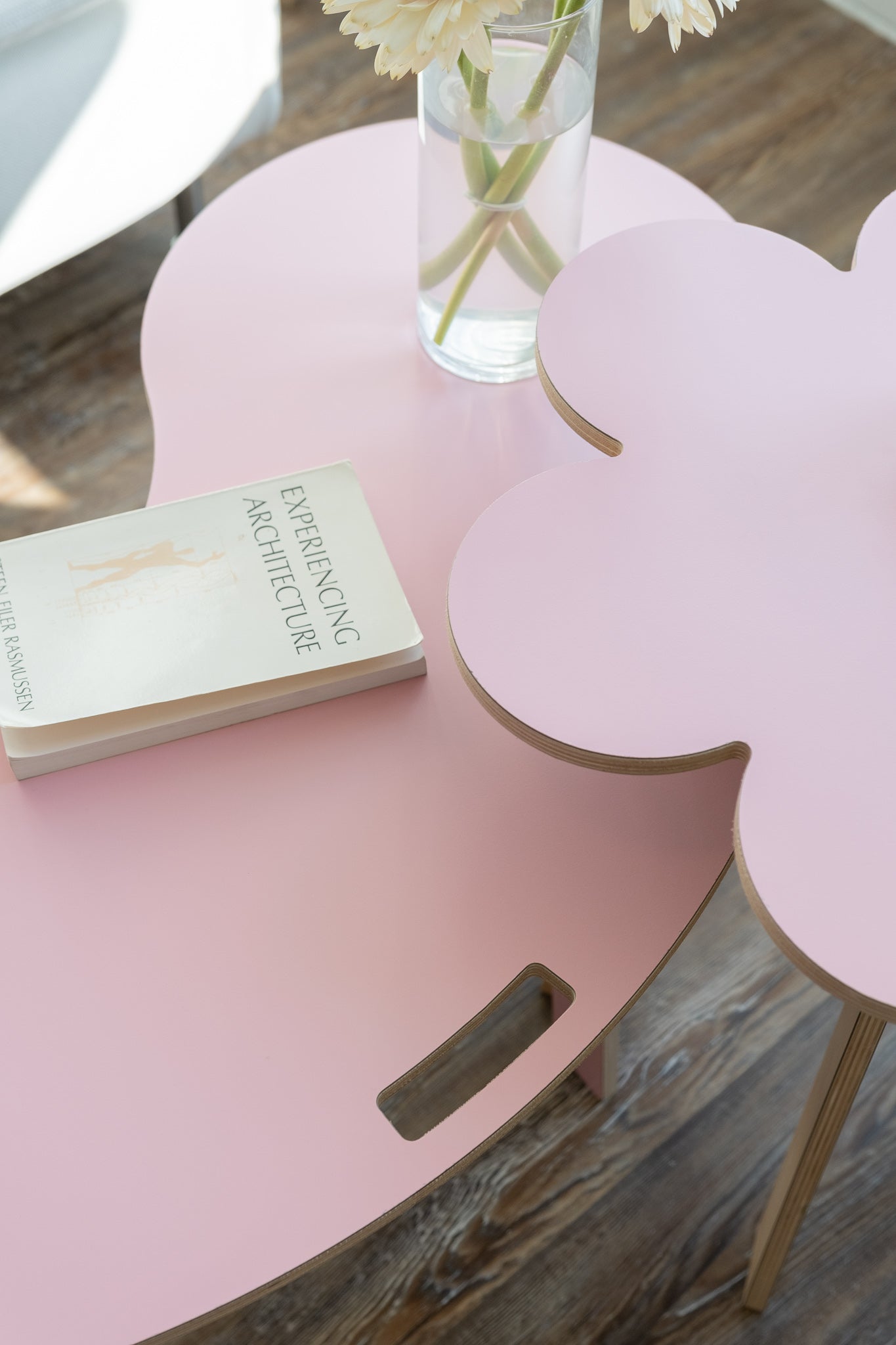 squiggle coffee table in all pink