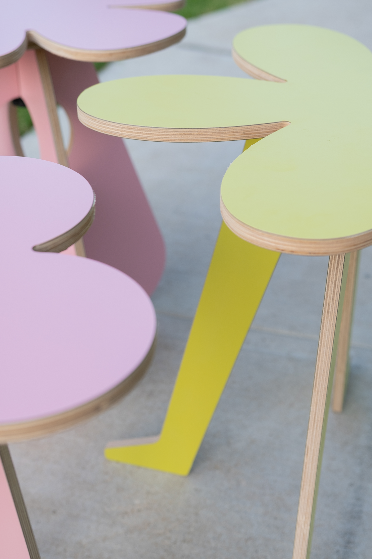 Orbit Anywhere Flower no.2 Side Table Small Space Furniture