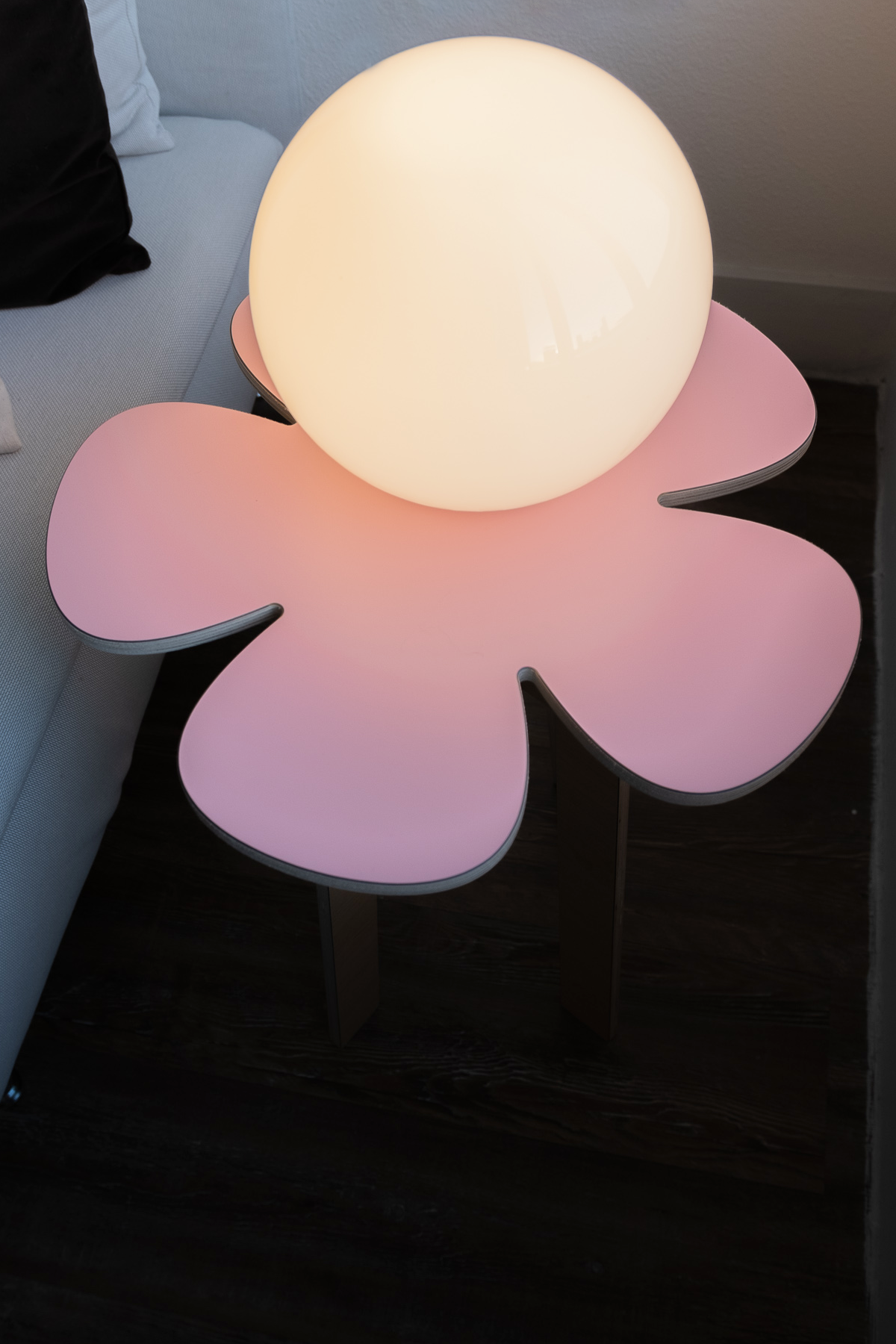 Orbit Anywhere Flower no.4 Side Table Small Space Furniture